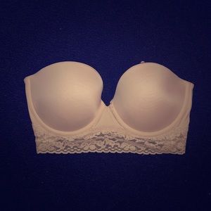 Lace strapless bra
